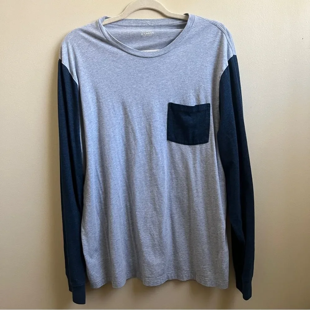 J.Crew blue slim-washed Men’s Long Sleeve Tee Size XL